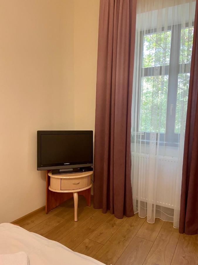 Yaroslav Osmomysl Square Apartments إلفيف المظهر الخارجي الصورة